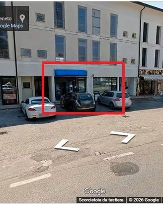Negozio di 107 mq fronte strada Montebelluna