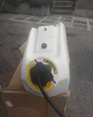Serbatoio benzina IMS bianco x Honda prezzo super!
