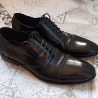 Scarpe nere da cerimonia 