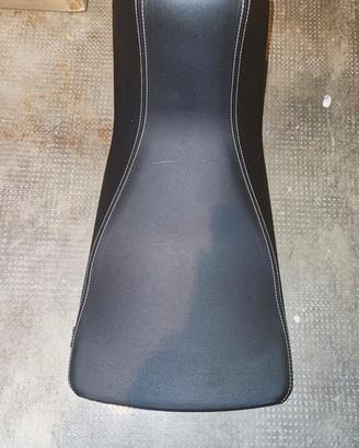 Sella ribassata Triumph Tiger 900