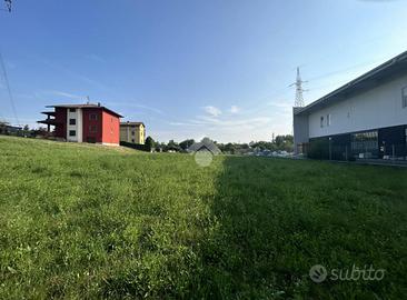 TER. RESIDENZIALE A CAROBBIO DEGLI ANGELI