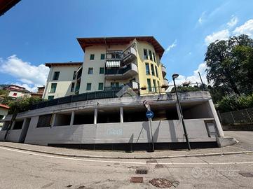 3 LOCALI A CALOLZIOCORTE