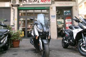 Yamaha X-Max 400 ABS