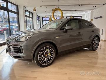 Porsche Cayenne Coupé 3.0 V6 E-Hybrid Platinum Edi