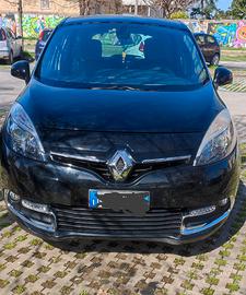 Renault Scenic xmod 2015 serie 3cambio automatico 