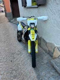 Husqvarna te 300i