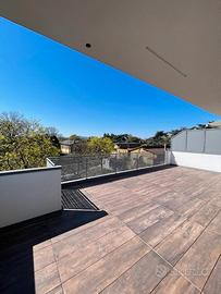 ATTICO terrazzo solarium di 90 mq