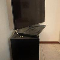 TV LG 43" 4K Smart TV + Lettore DVD Panasonic