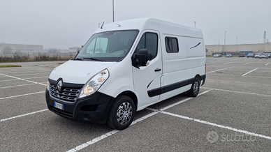 Furgone camperizzato Renault Master L2H2