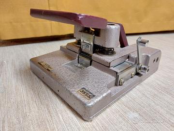 Giuntatrice Pellicole 35mm Professionale NEUTAPER