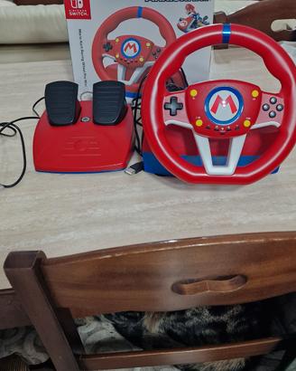 sterzo e pedaliera Mario Kart