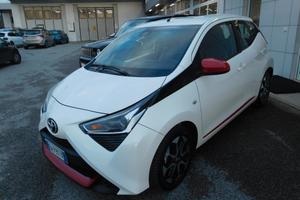 Toyota Aygo 1.0 VVT-i 72 CV 5 porte x-fun