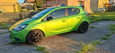Opel Corsa B-Color Verde