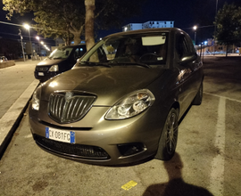 Lancia Ypsilon 1.3 Multijet (Cambio Automatico)