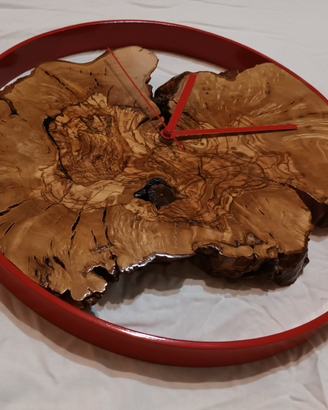 Orologi da parete in legno di ulivo