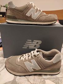 Scarpa New balance 574 grigia 42