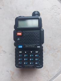 Radio Walkie Talkie UV-5R 8W