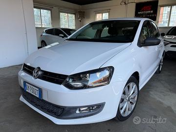 Volkswagen Polo 1.4/80CV 16V 5p. aut. Comfortline