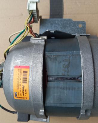 motore lavatrice whirlpool sesto senso