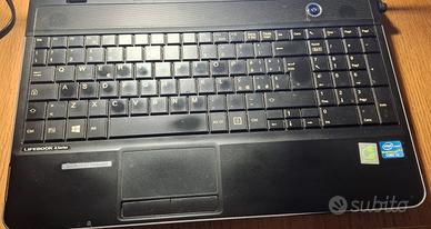 Notebook usato Fujitsu AH512 Funzionante