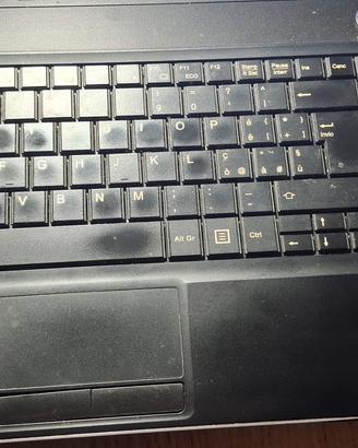 Notebook usato Fujitsu AH512 Funzionante
