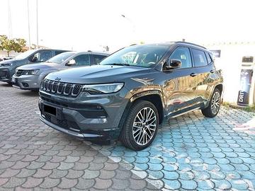 Jeep Compass 1.5 Turbo T4 130 CV MHEV 2WD Summit
