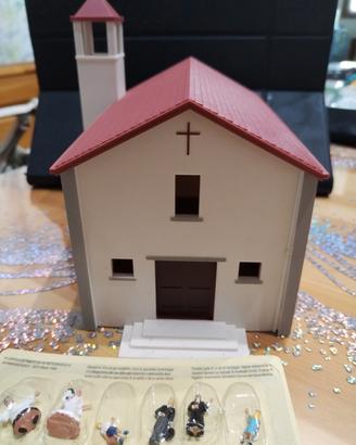 Treni Lima scala 1:87  Chiesa con sposi