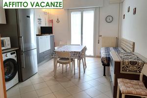 AGOSTO 16-31 Bilocale mt.150 dal mare CLIMATIZZATO
