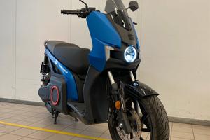 Scooter Seat Mò 125