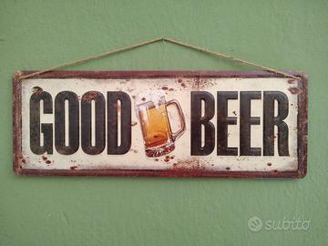 Targa decorativa in latta "GOOD BEER"