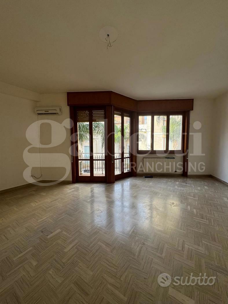 Appartamento – Brindisi, Centro - Vista 3