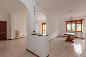Appartamento di 120 m² con 5 locali a Rivalba