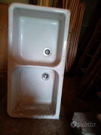 Lavello doppio in ceramica
