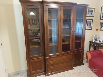 Vetrina libreria arte povera