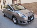 peugeot-5008-bluehdi-115cv-ses-business-7-posti