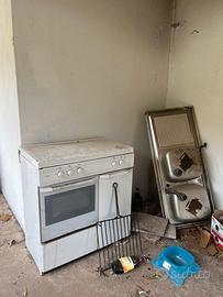 Cucinino funzionante + lavabo doppio