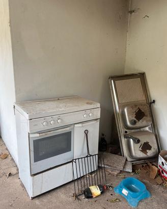 Cucinino funzionante + lavabo doppio