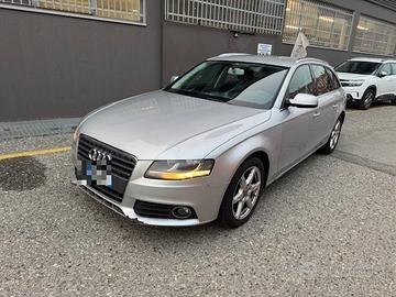 AUDI A4 2.0 TDI 143CV F.AP. mult. Ambiente