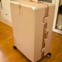 Valigia rigida grande con ruote – 68 cm