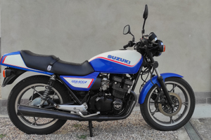 Suzuki GSX 400 f