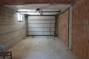 Box auto seminterrato per due auto