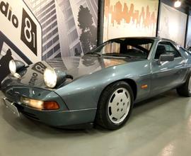 PORSCHE 928 S