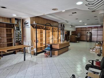 MULTILOCALE A COLLEFERRO