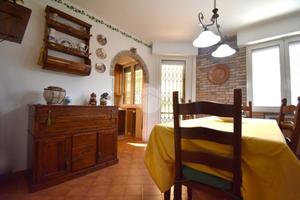 VILLA A SCHIERA A RIMINI