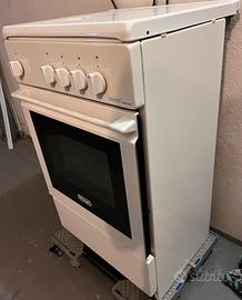 Forno a Gas DeLonghi SMART con 4 fuochi