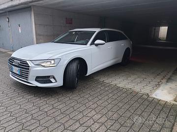 audi A6 c8 avant  2.0 TDI 204 cv