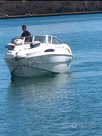 Barca cabinata rio cruiser 550 100 cv Yamaha