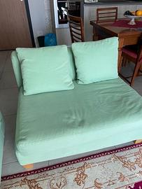 divano a due posti con letto incorporato