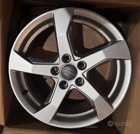 Cerchi in lega originali audi A3 17 pollici