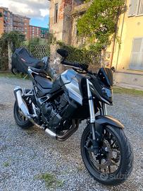 Honda Hornet 750 A2 (a libretto)
